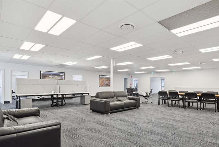 147 Barrington St Bibra Lake WA 6163 - Image 7