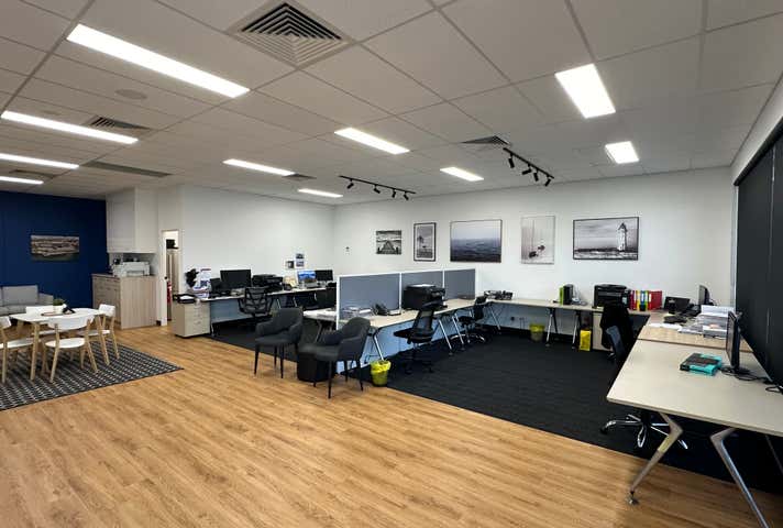 3B/25 Discovery Drive North Lakes QLD 4509 - Image 4