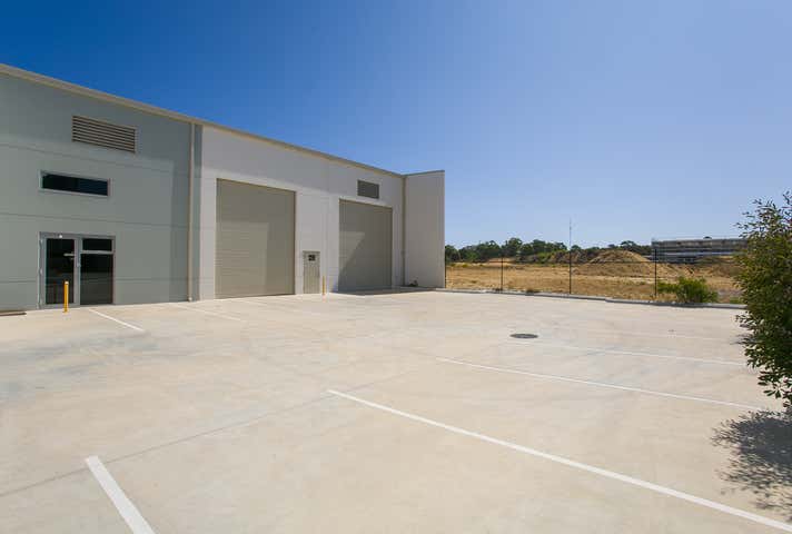 Unit 4, 37 Greenwich Pde Neerabup WA 6031 - Image 15