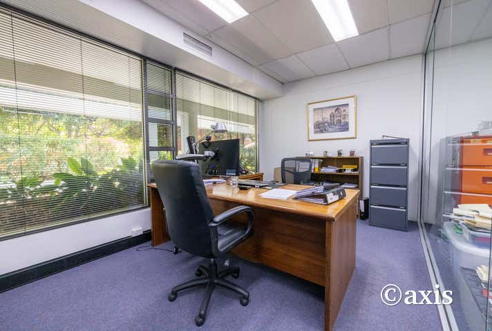 2/875 Glen Huntly Road Caulfield South VIC 3162 - Image 4