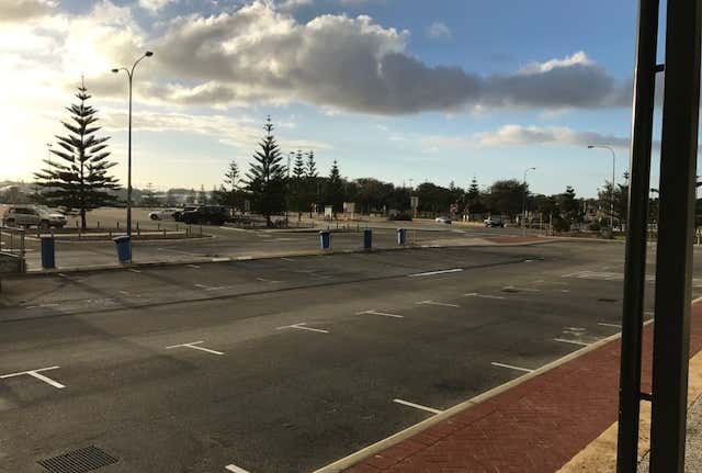 Shop 3, 45 Northside Drive Hillarys WA 6025 - Image 4