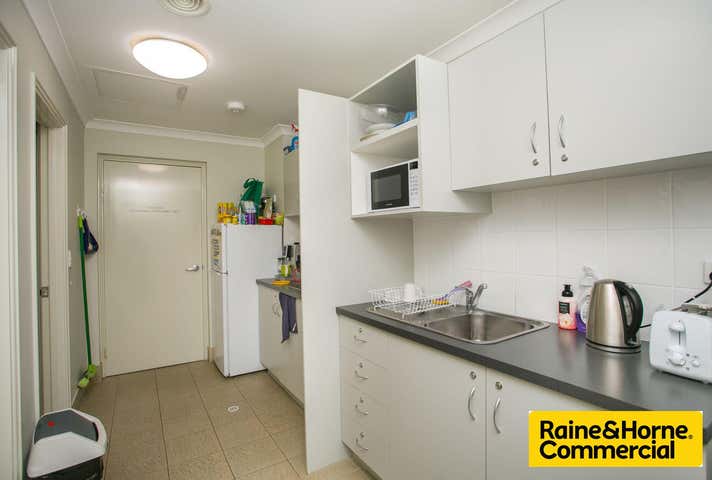 4A/1 Wise Street Joondalup WA 6027 - Image 14