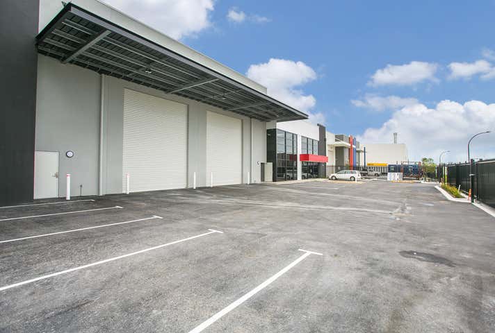 16 Brewer Road Canning Vale WA 6155 - Image 4