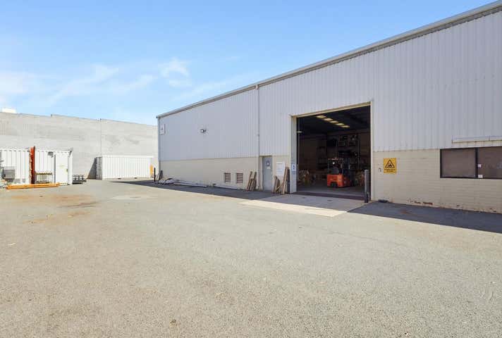 34 Walters Dr Osborne Park WA 6017 - Image 9