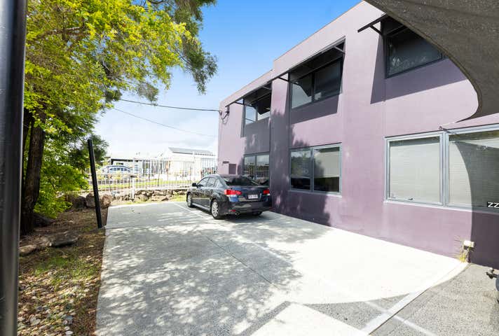 1/21 Taree Street Burleigh Heads QLD 4220 - Image 11