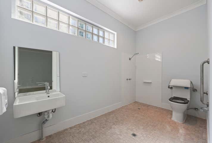 24 North Terrace Port Elliot SA 5212 - Image 17