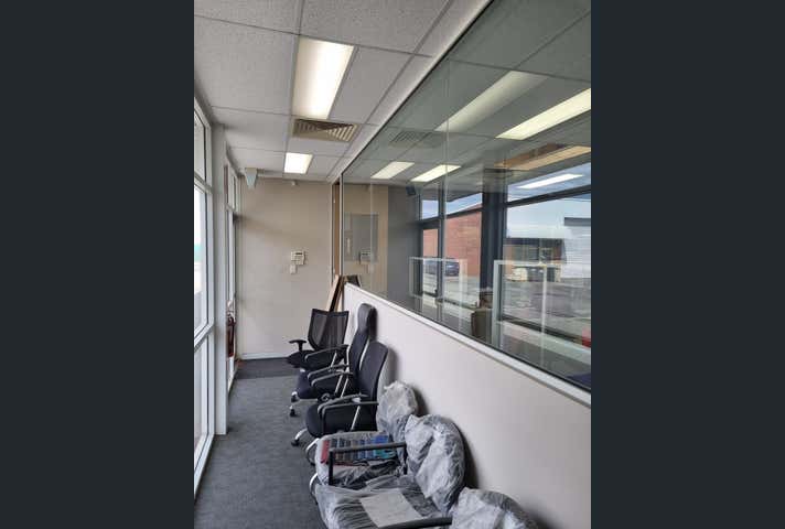 Unit 9, 17 Canvale Road Canning Vale WA 6155 - Image 2