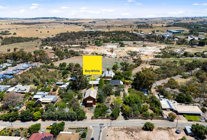 7 Bagot Street Kapunda SA 5373 - Image 32