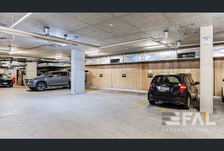 James Street Mall, Unit  10, 8 - 12 Stuart Street Bulimba QLD 4171 - Image 8