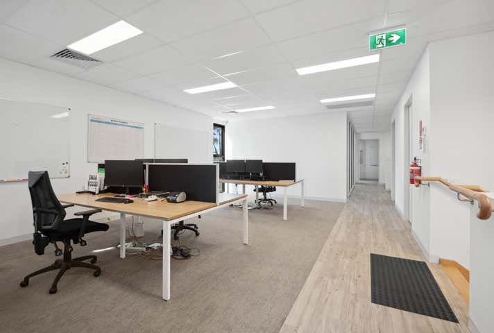 1/90 Victa Road East Bendigo VIC 3550 - Image 6