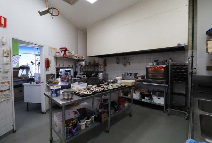 10/21 Upton Street Bundall QLD 4217 - Image 6