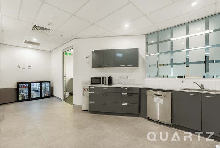 30901-30903, 27 Garden Street Southport QLD 4215 - Image 6