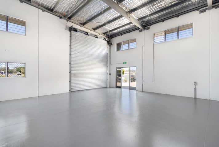 9-15 Ellengowan Street Urangan QLD 4655 - Image 5