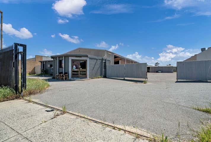 26 Furniss Road Landsdale WA 6065 - Image 5