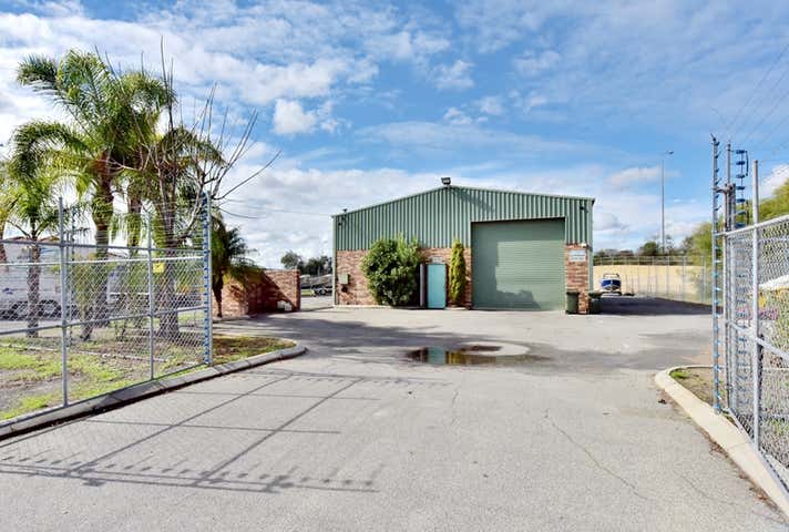 18 Beaconsfield Avenue Midvale WA 6056 - Image 1