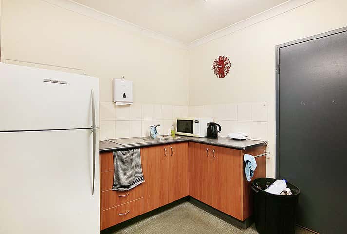 12-16 Robert Street Bellevue WA 6056 - Image 9