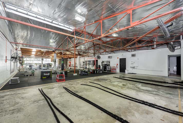 1/36-40 Ingham Road West End QLD 4810 - Image 5