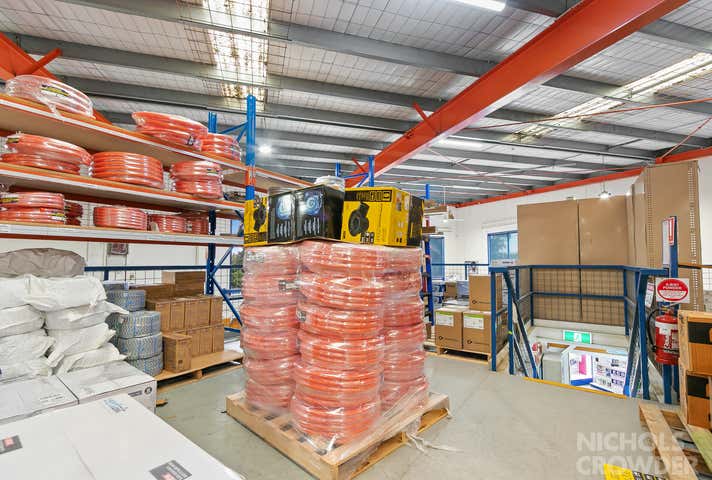 1/2 Frankston Gardens Drive Carrum Downs VIC 3201 - Image 12