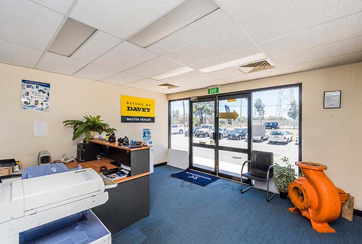 2/1956 Beach Road Malaga WA 6090 - Image 4