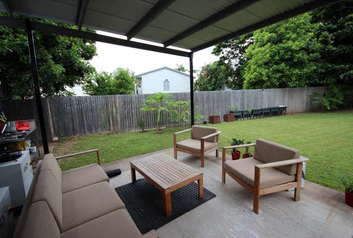 1/20 Warburton Street North Ward QLD 4810 - Image 11