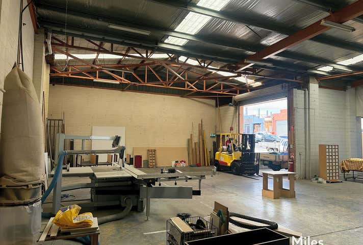 2/654 Waterdale Road Heidelberg West VIC 3081 - Image 2