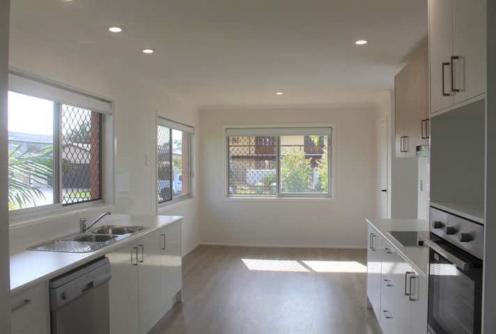 2 Hillview Parade Ashmore QLD 4214 - Image 4