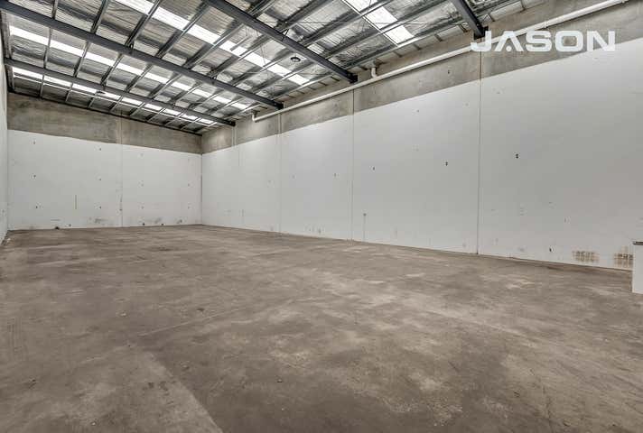 19 Yellowbox Drive Craigieburn VIC 3064 - Image 4