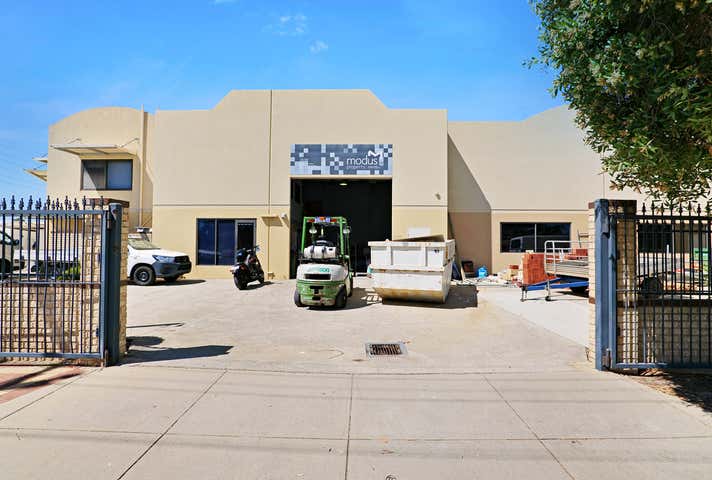 353B Sevenoaks Street Cannington WA 6107 - Image 1