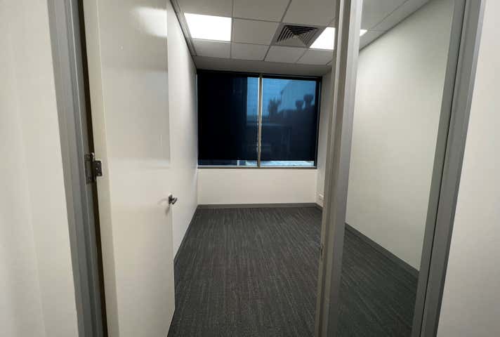 10B/3 Male Street Brighton VIC 3186 - Image 3