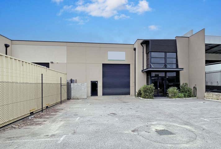 Unit 2, 6 Dillington Pass Landsdale WA 6065 - Image 2