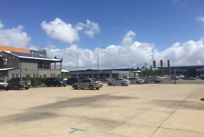 74 Charters Towers Road Hermit Park QLD 4812 - Image 10