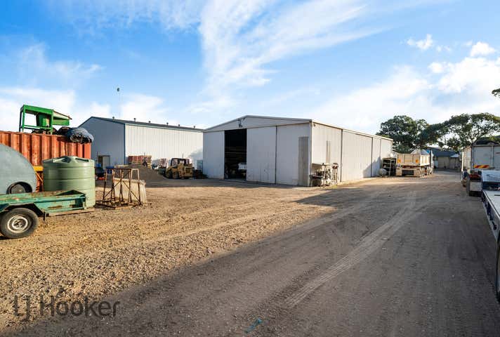 15 Newcastle Crescent Cavan SA 5094 - Image 26