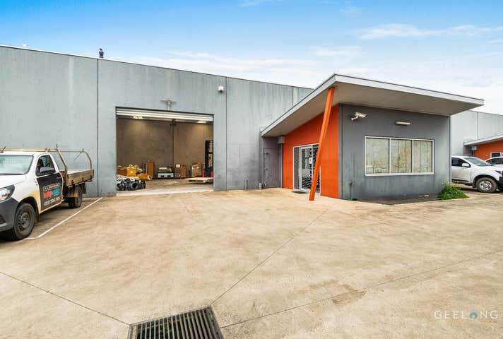 2/22 Apparel Close Breakwater VIC 3219 - Image 1