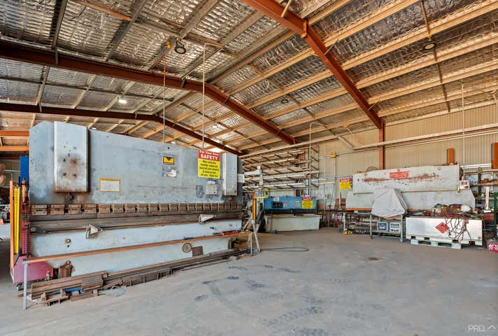 236A Port Drive Minyirr WA 6725 - Image 11