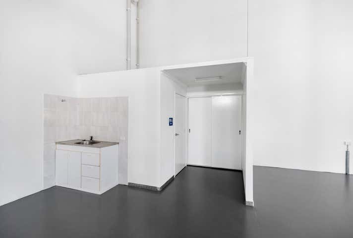 9-15 Ellengowan Street Urangan QLD 4655 - Image 4