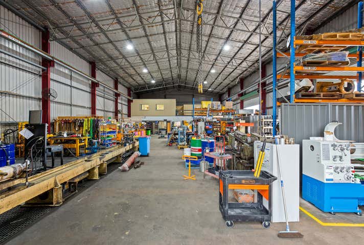 12 Magpie Street McDougalls Hill NSW 2330 - Image 2