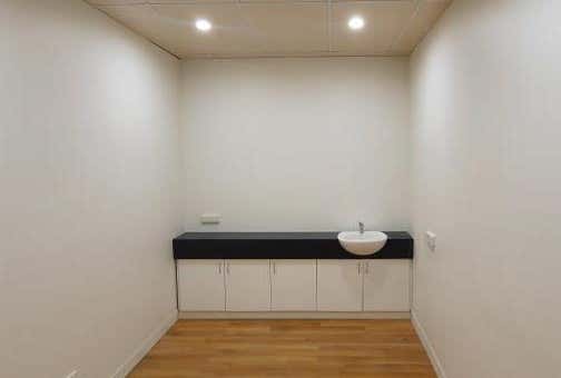 Unit 4, 11 Vostan Road Canning Vale WA 6155 - Image 4