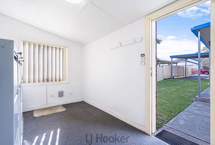 32 Ernest Street Belmont NSW 2280 - Image 11