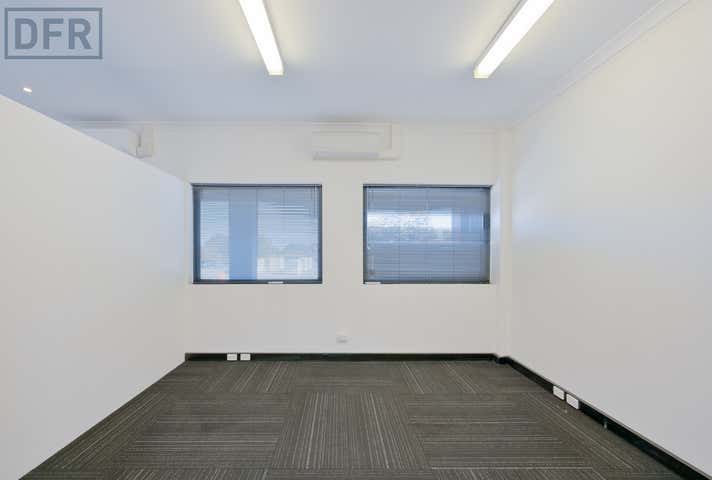 3/10 Hines Road O'Connor WA 6163 - Image 12