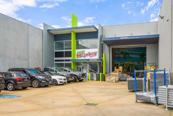 9 Cutting Way Yangebup WA 6164 - Image 1