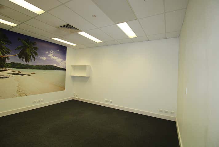 Suite 8, 228-230 Shute Harbour Road Cannonvale QLD 4802 - Image 10