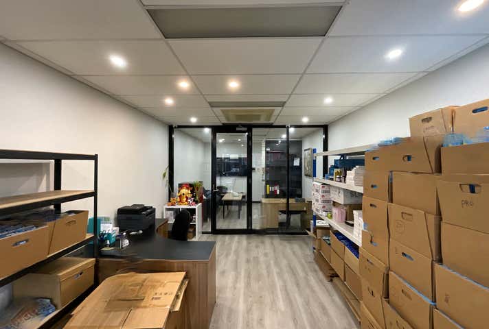 3/211 Warrigal Road Hughesdale VIC 3166 - Image 3