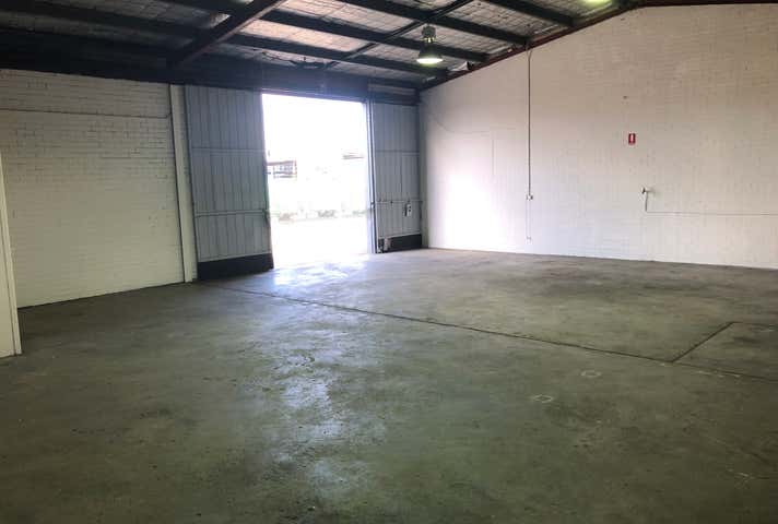 2/23 Rudloc Road Morley WA 6062 - Image 4