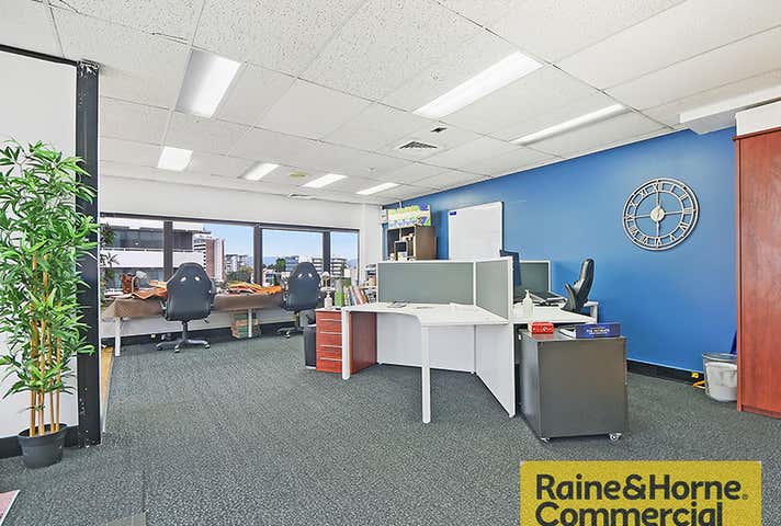 31/445 Upper Edward Street Spring Hill QLD 4000 - Image 5