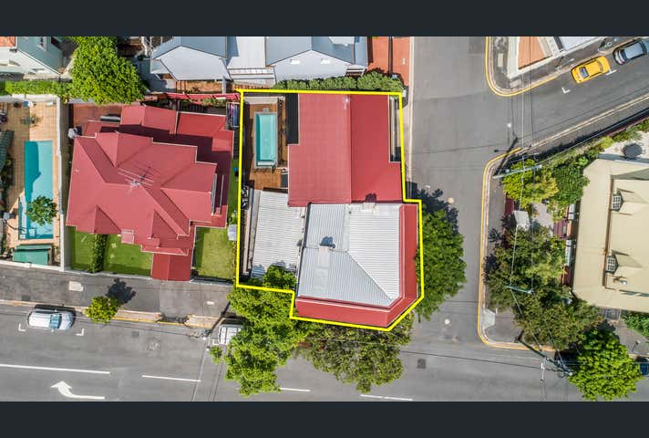 149 Fortescue Street Spring Hill QLD 4000 - Image 16