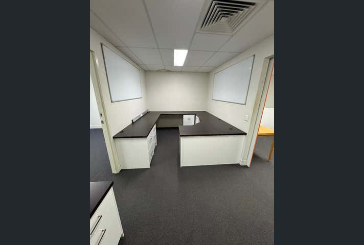 8/28-30 Newheath Drive Arundel QLD 4214 - Image 9