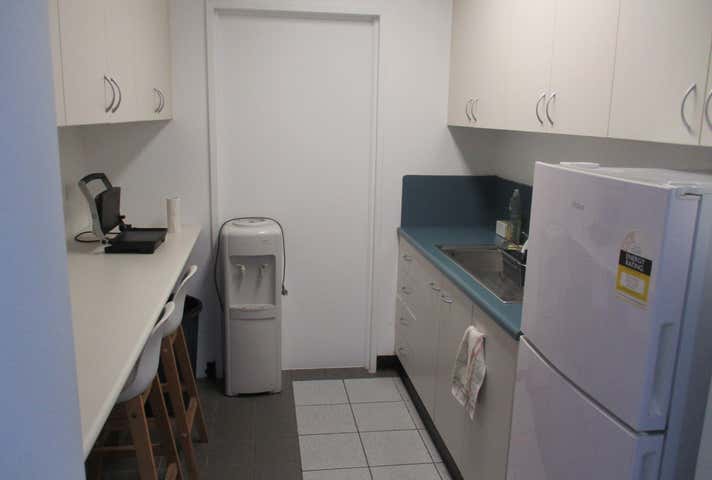 Ground Floor Suite 3, 138-142 Mulgrave Road Westcourt QLD 4870 - Image 9