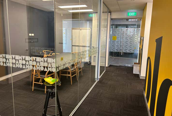 2/100 Railway Road Daglish WA 6008 - Image 14