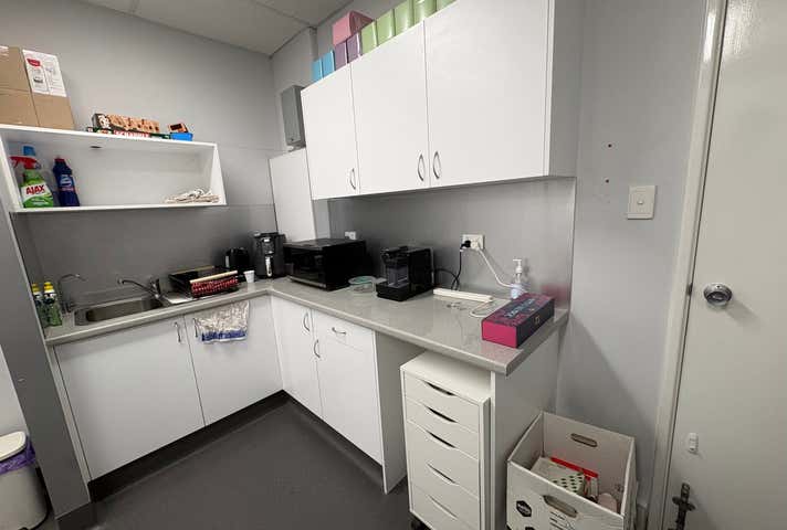 5/6 Davallia Road Duncraig WA 6023 - Image 11