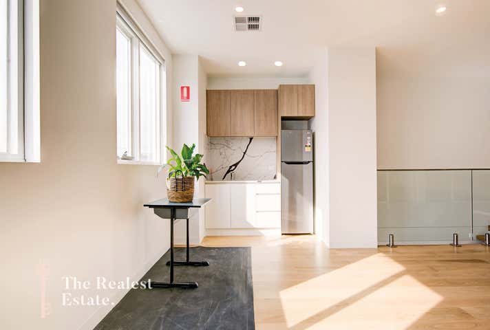 Office 3 4 , 3/9 Dawson Street Coburg VIC 3058 - Image 9